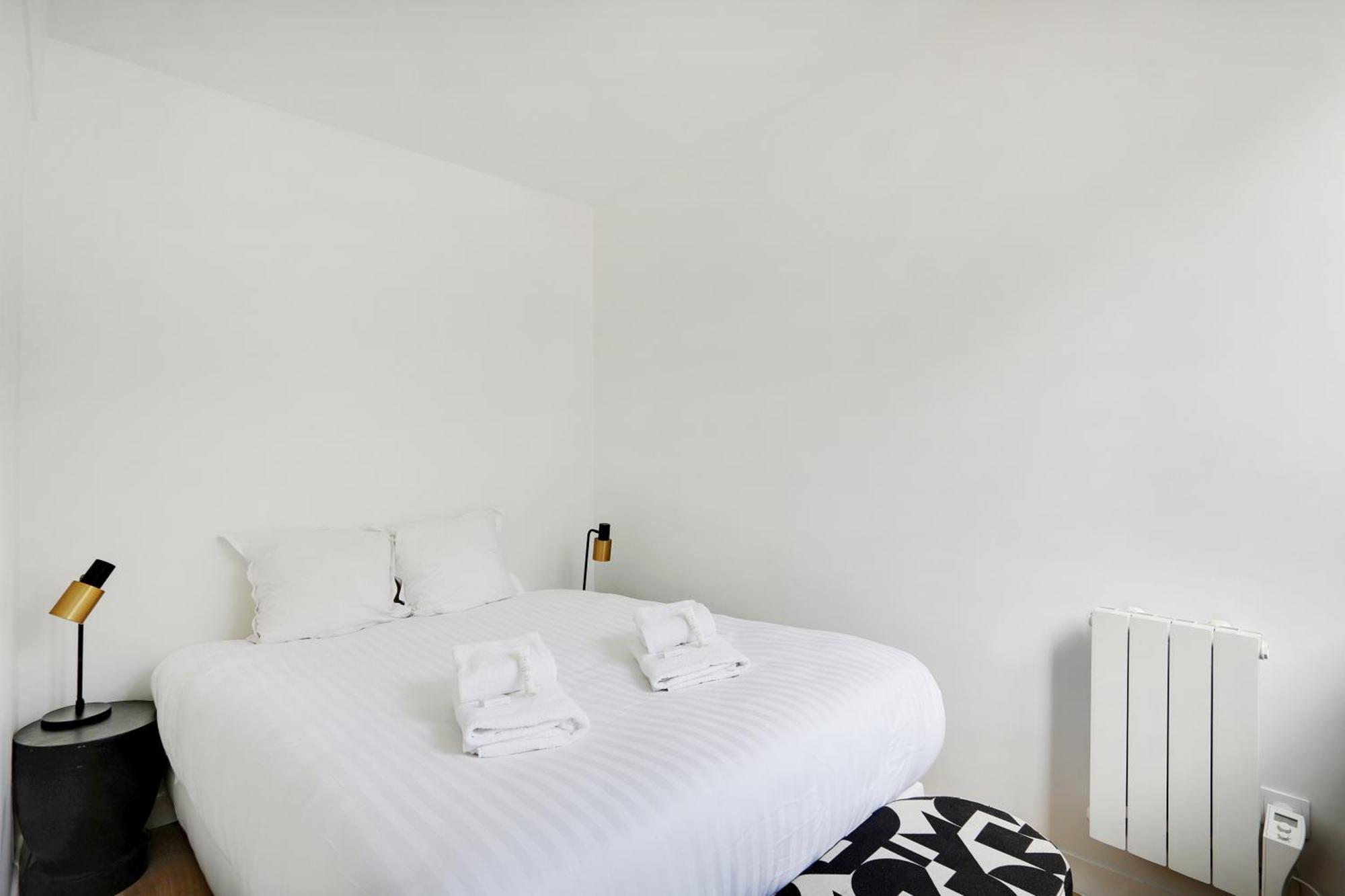 Pick A Flat'S Apartements In Louvre-Rivoli - Rue Du Roule Париж Экстерьер фото