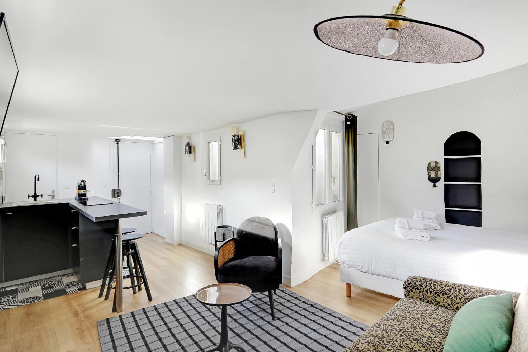 Pick A Flat'S Apartements In Louvre-Rivoli - Rue Du Roule Париж Экстерьер фото